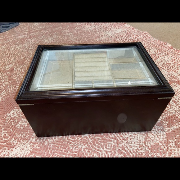 Jewelry Box - Picture 11 of 14